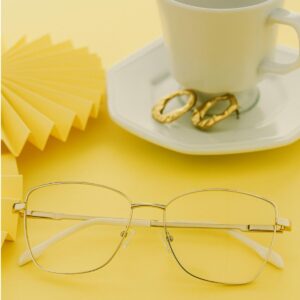Óculos de grau feminino dourado quadrado